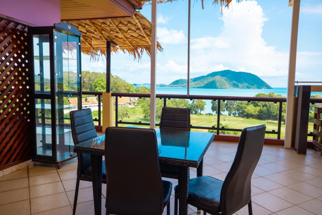 Phuket Kana International Hotel普吉岛卡娜国际酒店 Rawai Luaran gambar