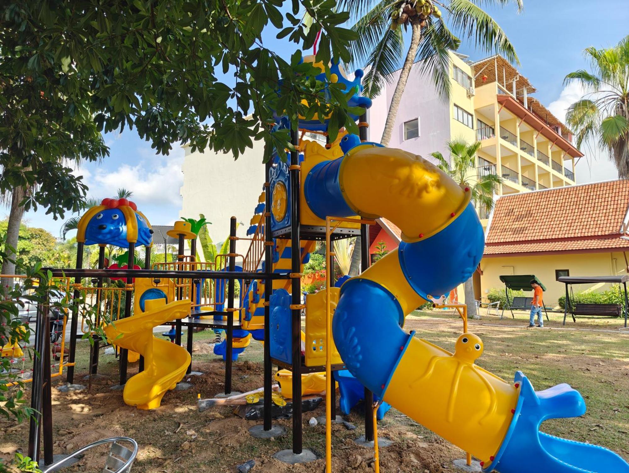 Phuket Kana International Hotel普吉岛卡娜国际酒店 Rawai Luaran gambar