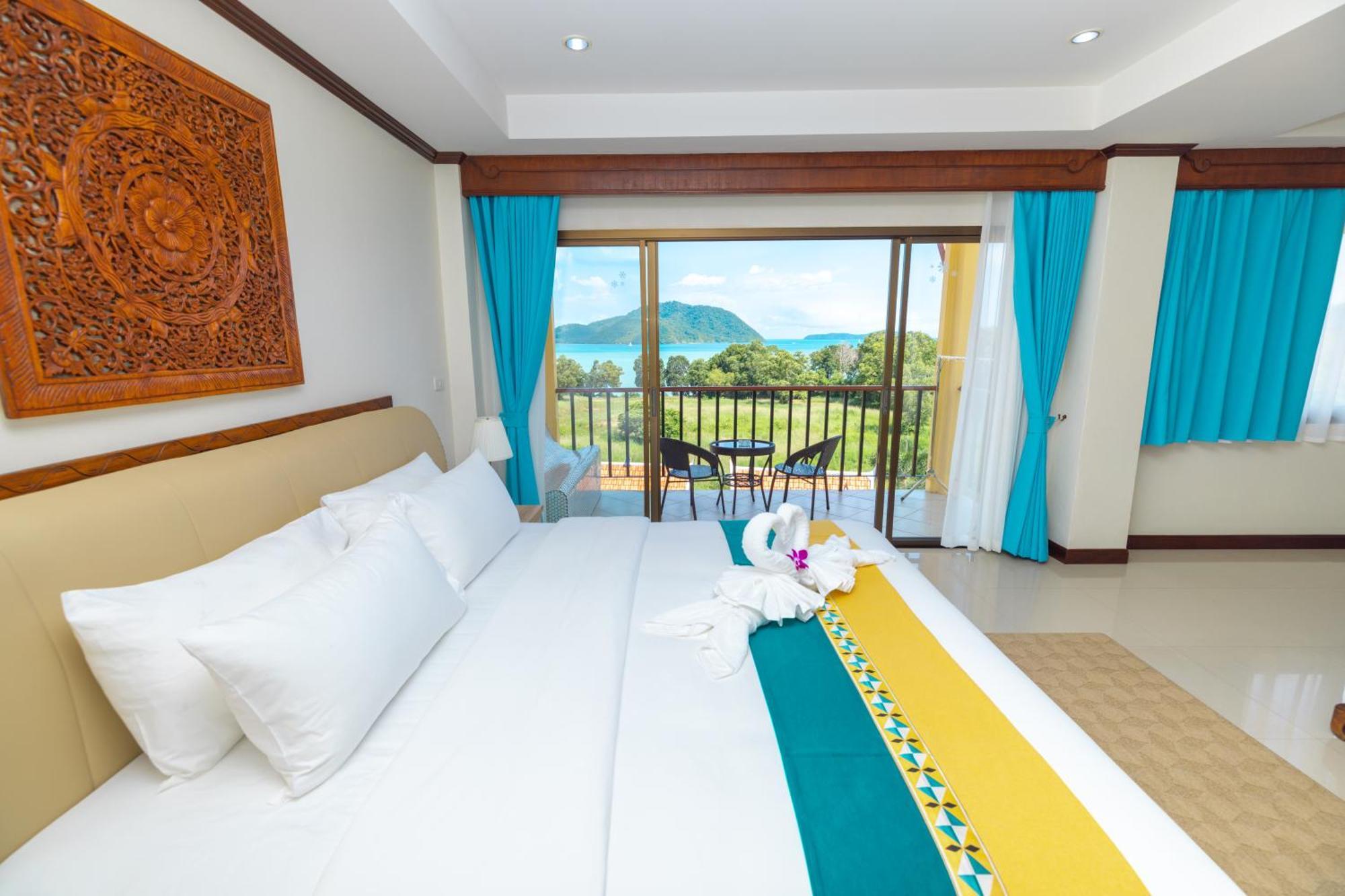 Phuket Kana International Hotel普吉岛卡娜国际酒店 Rawai Luaran gambar